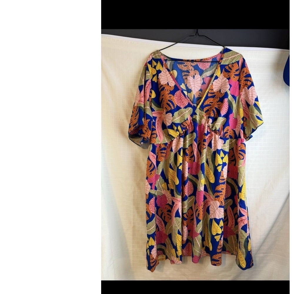 Kenny Flowers Colorful Leaf Print Maxi Dress